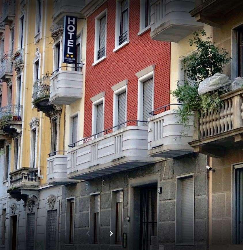 Carlo Goldoni Hotel Милан Экстерьер фото